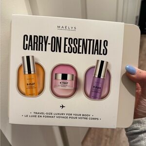 Maelys Carry-On Essentials Set